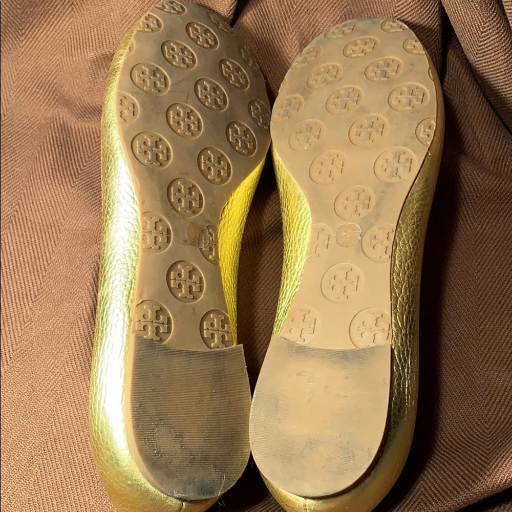 Tory Burch Gold Leather Magnificent Almost New! - Picture 10 of 15